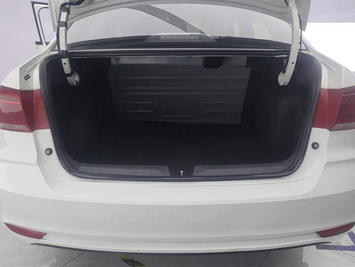 Фото 4 - Volkswagen Santana