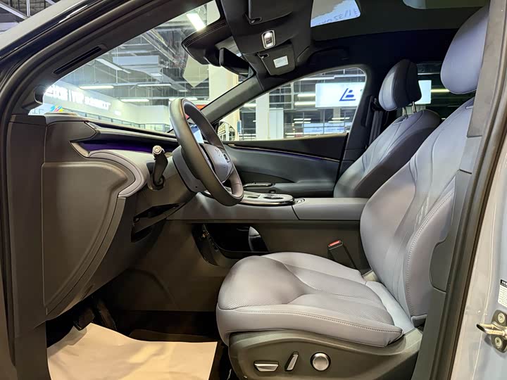 Фото 9 - XPeng G7