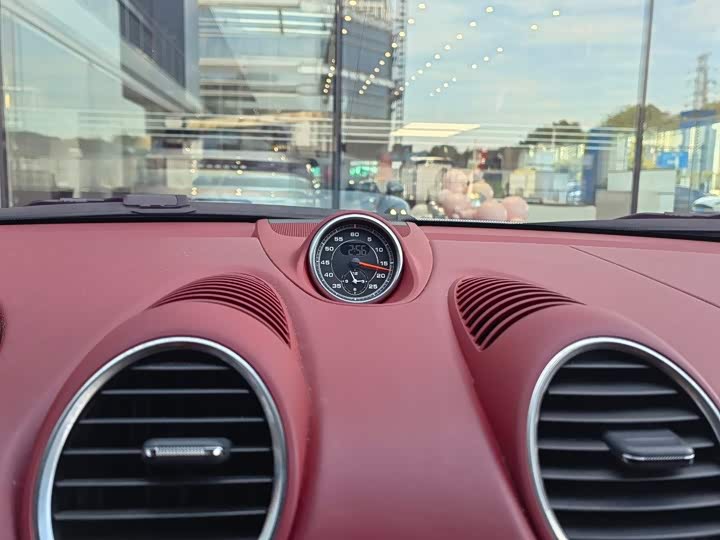 Фото 16 - Porsche 718