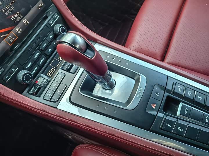 Фото 17 - Porsche 718