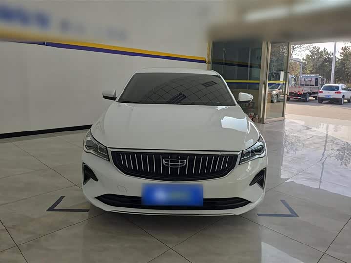 Фото 3 - Geely Emgrand