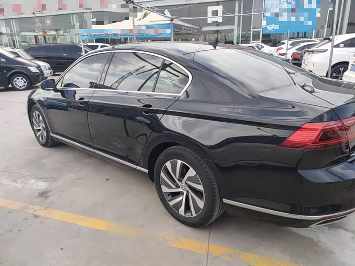 Фото 5 - Volkswagen Magotan GTE Hybrid