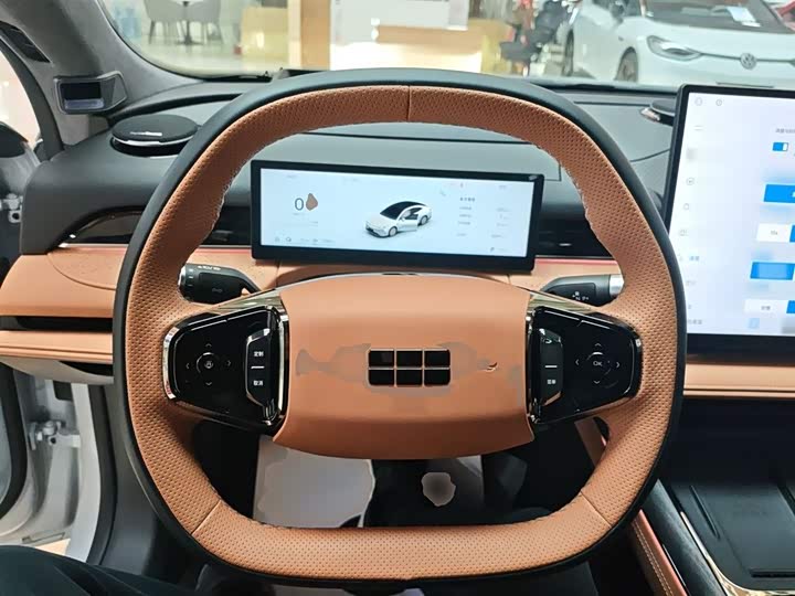 Фото 11 - Geely Galaxy Starshine 8 EM-i