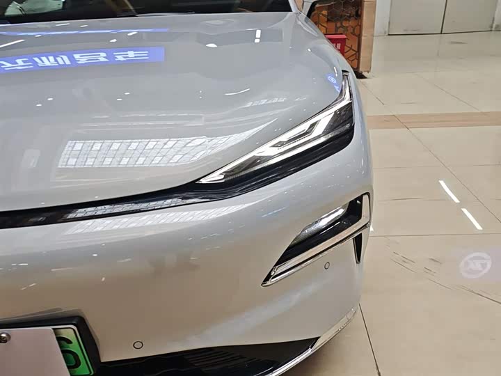 Фото 24 - Geely Galaxy Starshine 8 EM-i