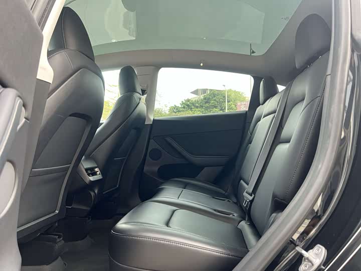 Фото 5 - Tesla Model Y