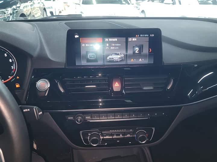 Фото 13 - BMW 1 Series