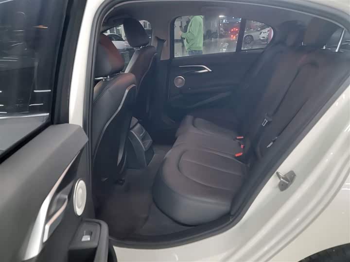 Фото 16 - BMW 1 Series