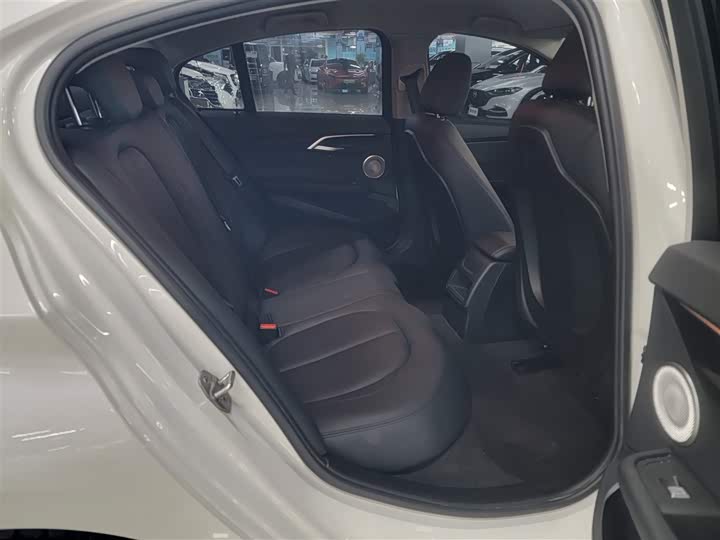 Фото 4 - BMW 1 Series