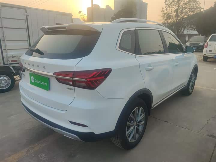 Фото 7 - Roewe RX5