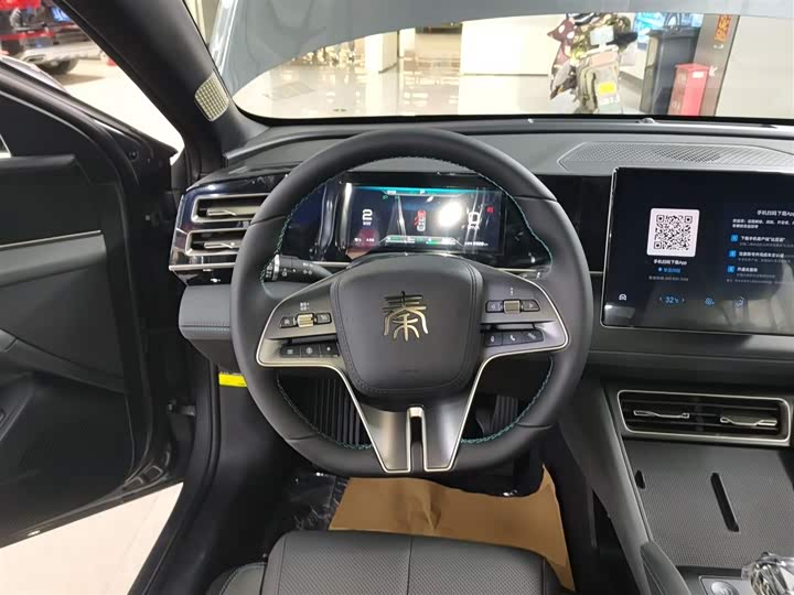 Фото 11 - BYD Qin L