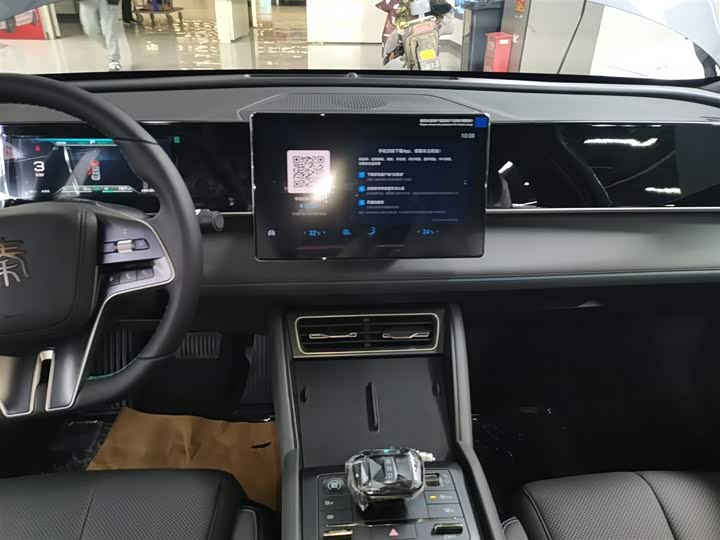 Фото 13 - BYD Qin L