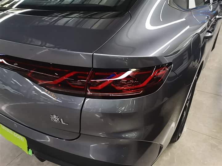 Фото 8 - BYD Qin L