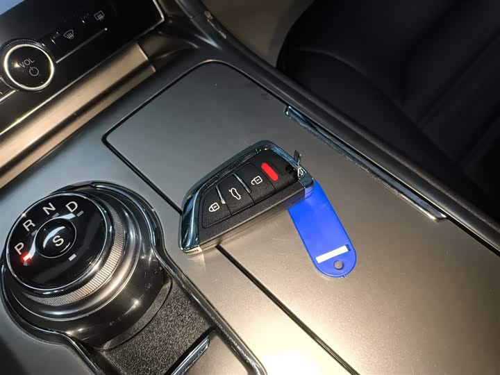 Фото 9 - Ford Mondeo