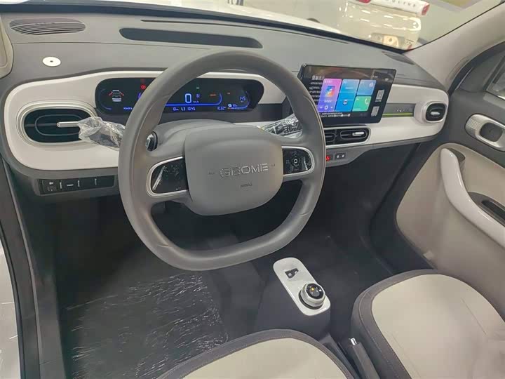 Фото 12 - Geely Galaxy Panda Mini