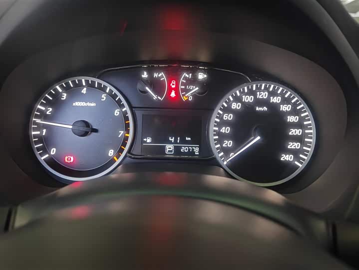 Фото 14 - Nissan Sylphy