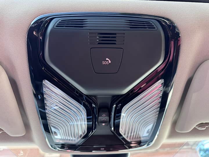 Фото 10 - BMW 3 Series