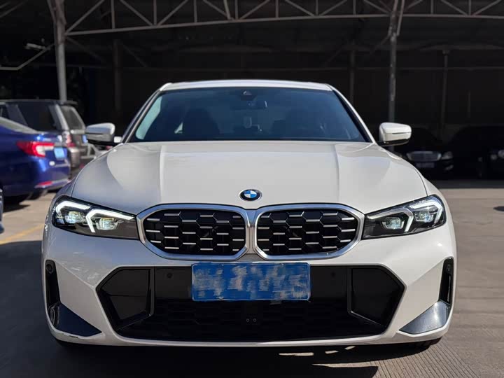 Фото 2 - BMW 3 Series