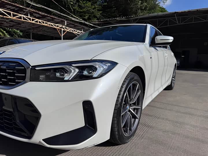 Фото 22 - BMW 3 Series