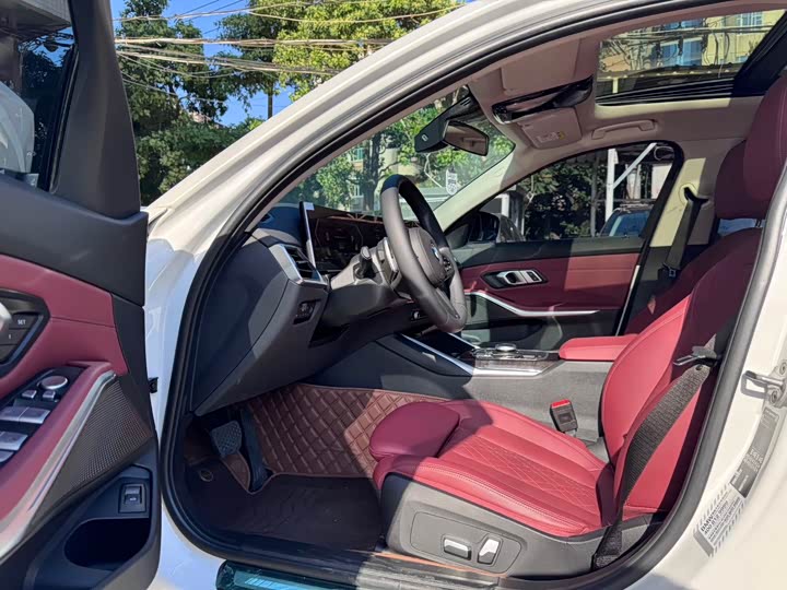 Фото 6 - BMW 3 Series