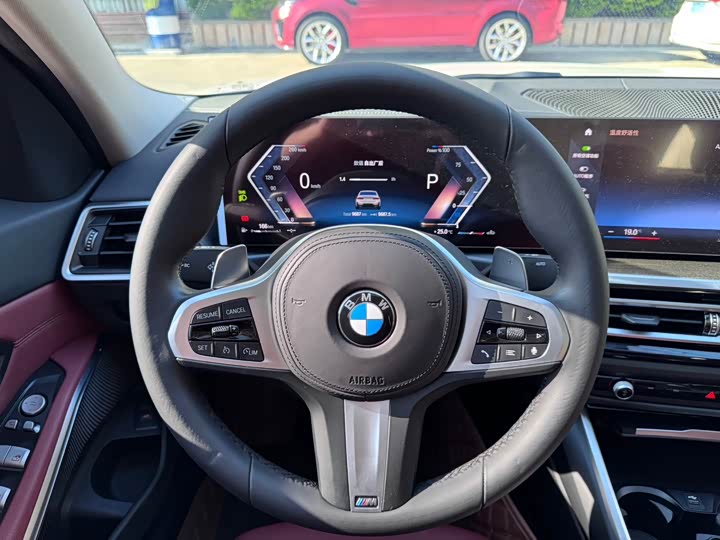 Фото 9 - BMW 3 Series