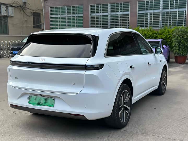 Фото 9 - LiXiang L6