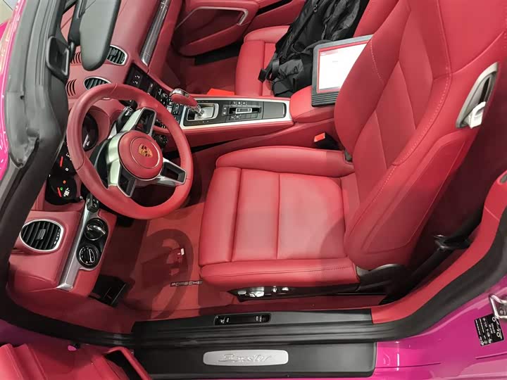 Фото 15 - Porsche 718