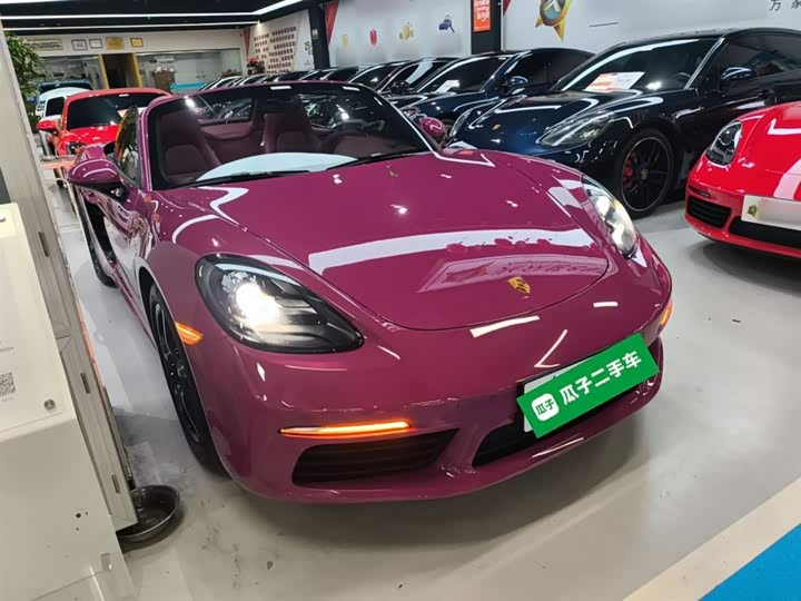 Фото 4 - Porsche 718