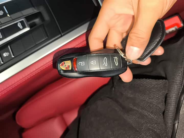 Фото 9 - Porsche 718