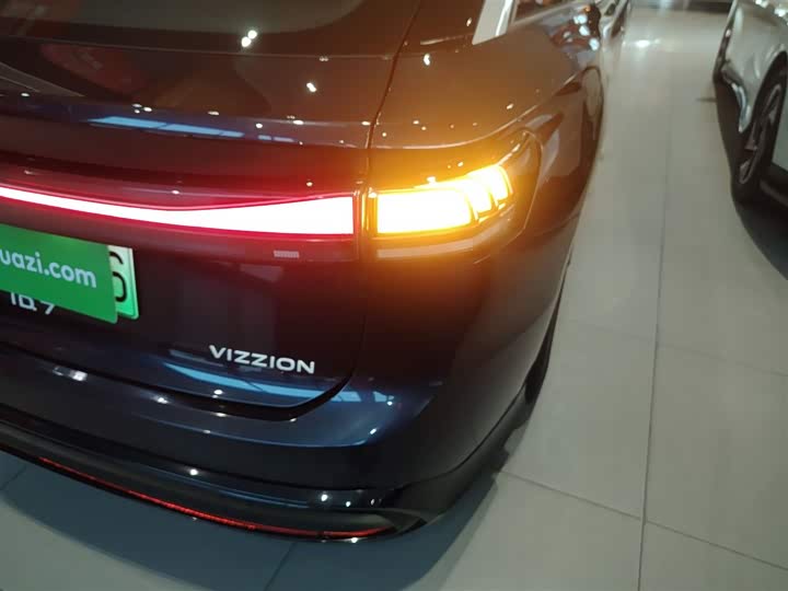 Фото 8 - Volkswagen ID.7 Vizzion