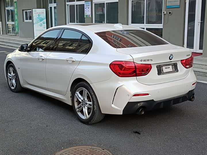 Фото 6 - BMW 1 Series