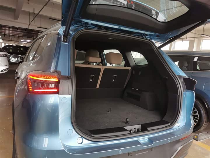 Фото 19 - Chery Tiggo 8 Plus C-DM