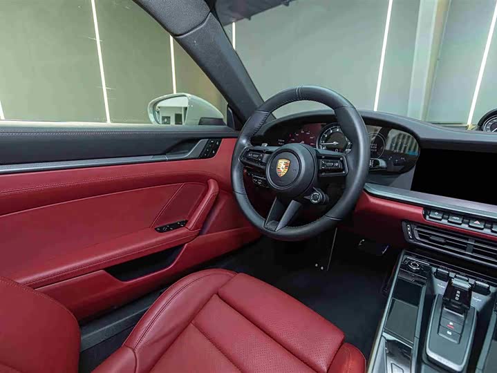 Фото 12 - Porsche 911