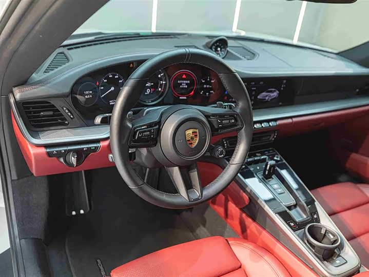 Фото 16 - Porsche 911