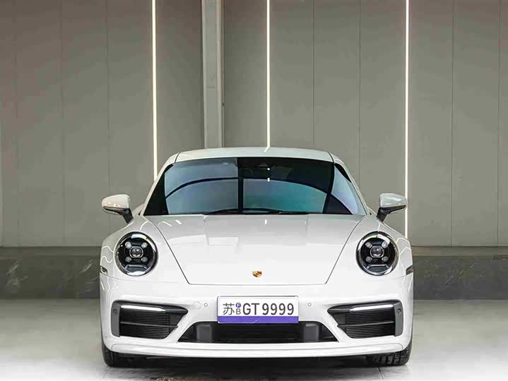 Фото 3 - Porsche 911