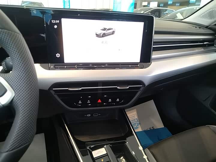 Фото 13 - Volkswagen Lamando L