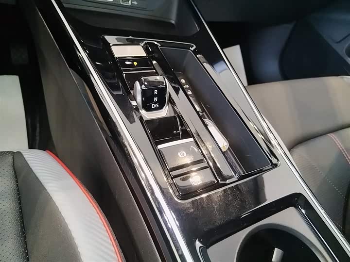 Фото 14 - Volkswagen Lamando L