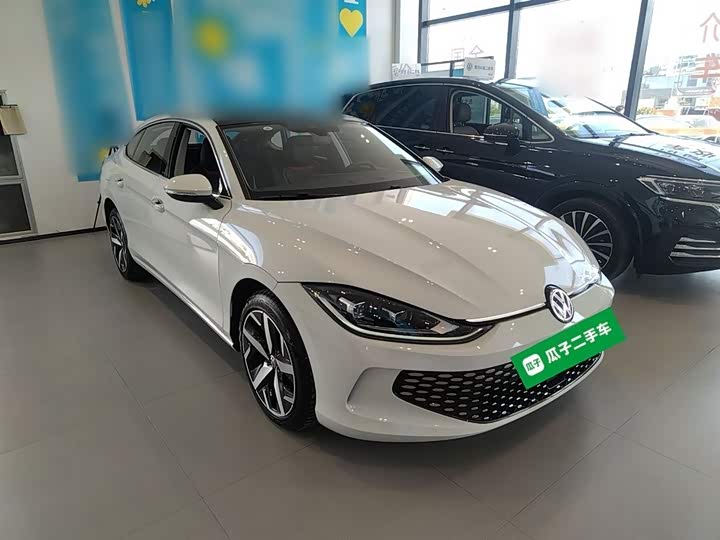 Фото 4 - Volkswagen Lamando L