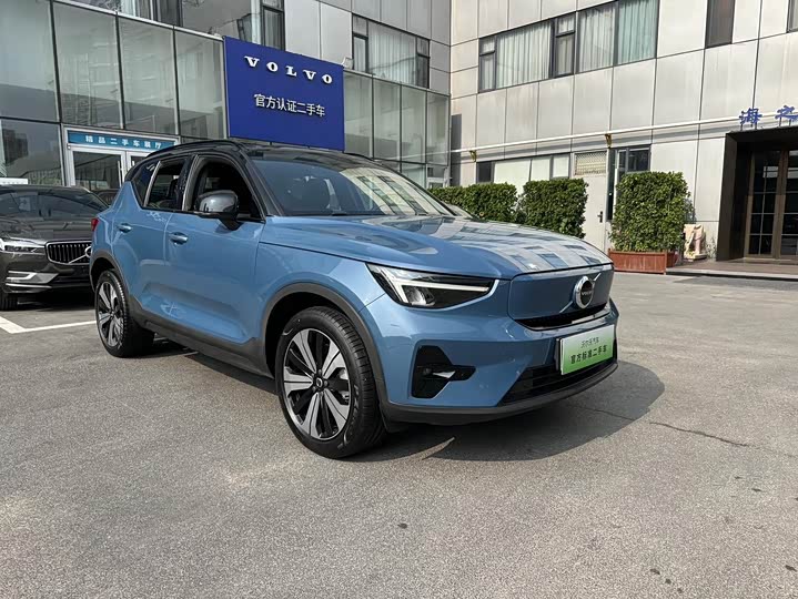 Фото 4 - Volvo XC40 EV