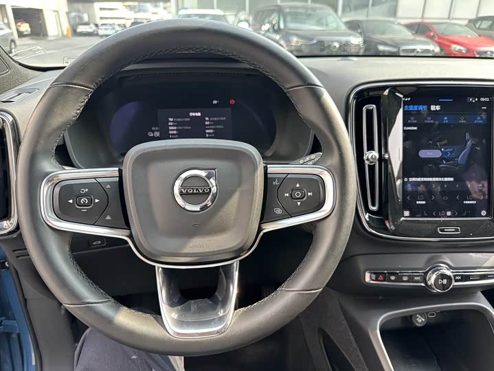 Фото 9 - Volvo XC40 EV