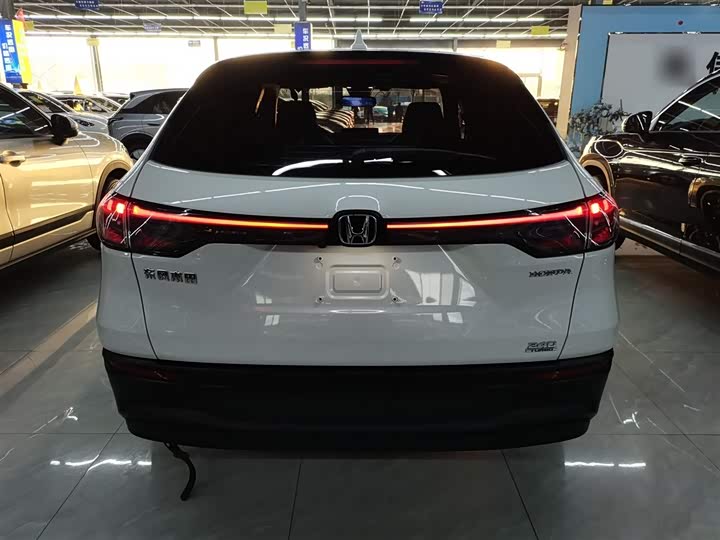 Фото 6 - Honda HR-V