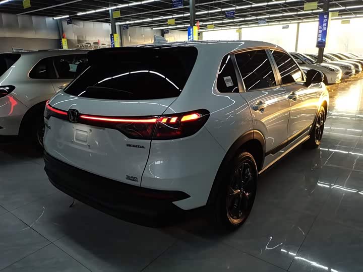 Фото 7 - Honda HR-V