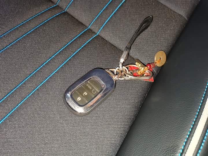 Фото 9 - Honda HR-V