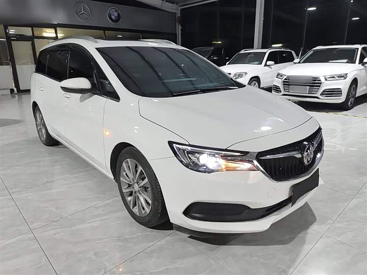 Фото 4 - Buick GL6