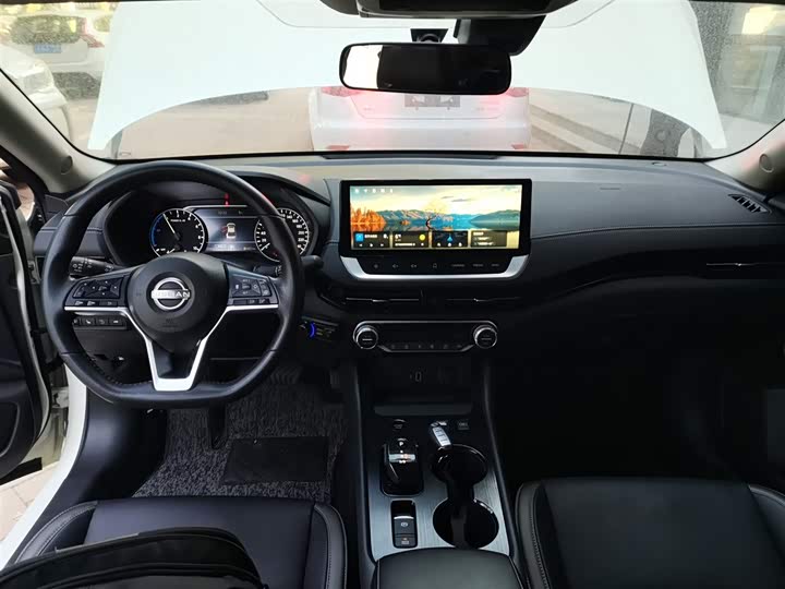 Фото 10 - Nissan Sylphy