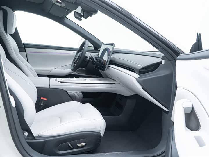 Фото 3 - Xiaomi SU7