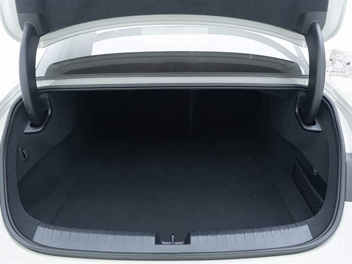 Фото 7 - Xiaomi SU7