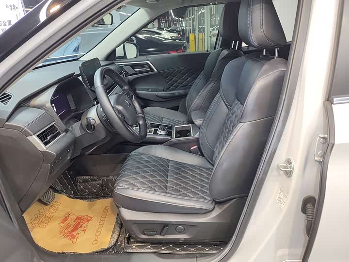 Фото 7 - Mitsubishi Outlander