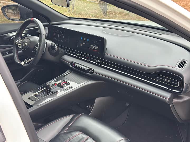 Фото 15 - GAC Trumpchi Empow R