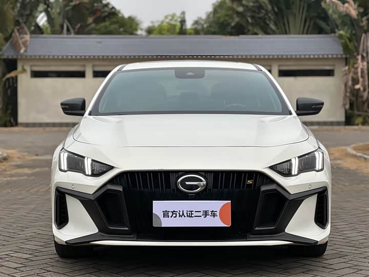 Фото 2 - GAC Trumpchi Empow R