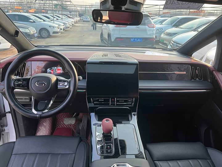 Фото 3 - GAC Trumpchi M8